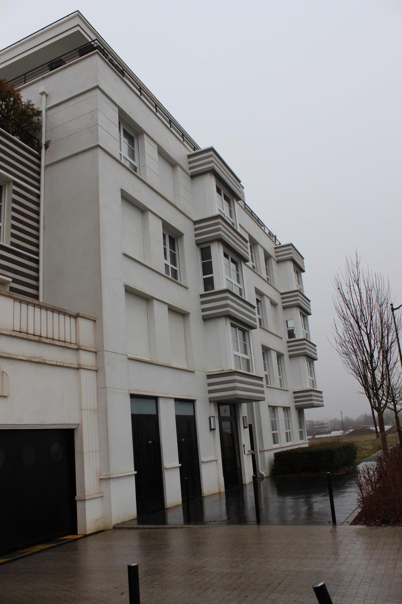 Appartement Cosy Proche Disneyland - Tout Confort シェシー エクステリア 写真