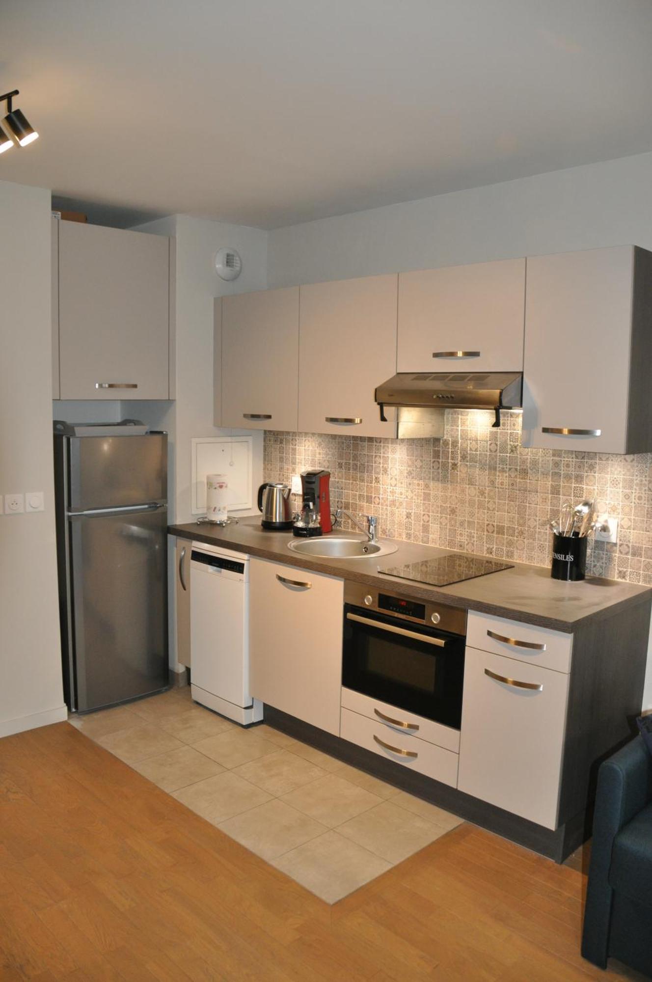Appartement Cosy Proche Disneyland - Tout Confort シェシー エクステリア 写真