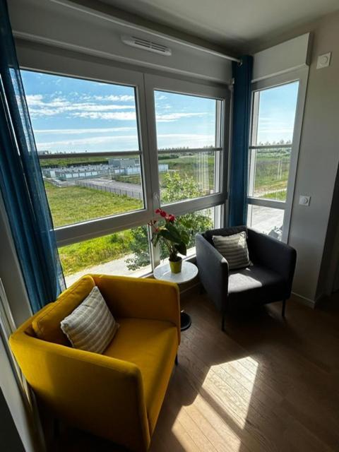 Appartement Cosy Proche Disneyland - Tout Confort シェシー エクステリア 写真