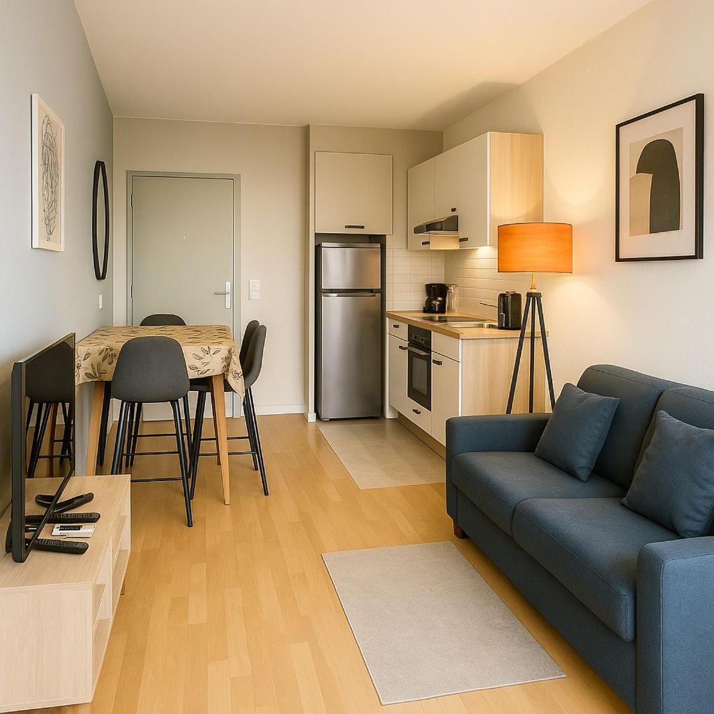 Appartement Cosy Proche Disneyland - Tout Confort シェシー エクステリア 写真